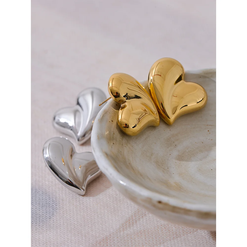 アクセサリー HUMAN MADE Heart Silver Earring gold Human Made - HEART SILVER EARRING | HBX - Globally Curated