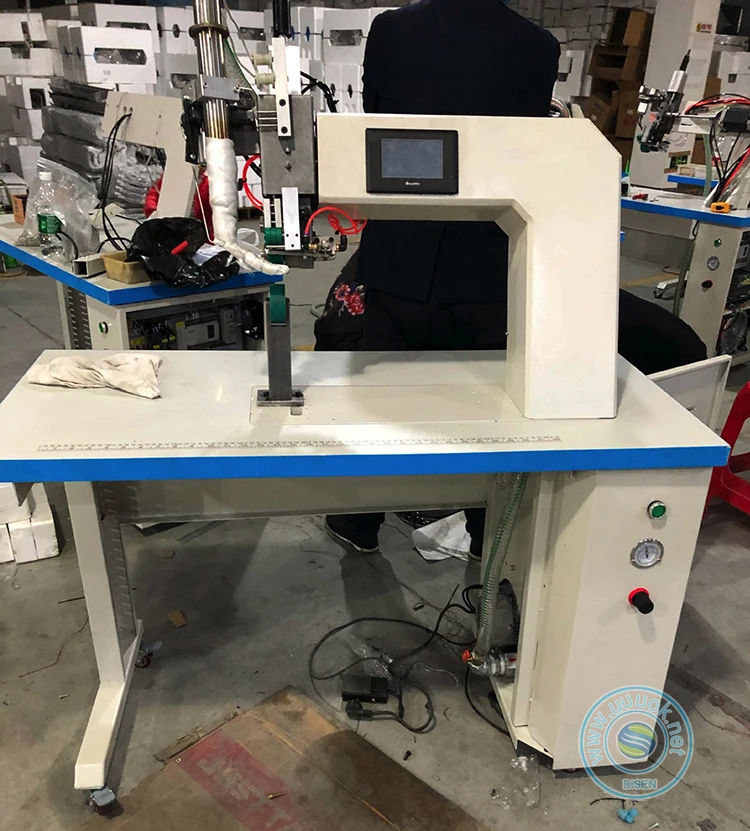 DSC-JK-1201 Automatic Vacuum Protective Suit Cloth Fabric Bags Heat Sealer Plastic Hot air Seam Tape Heat Sealing Machine