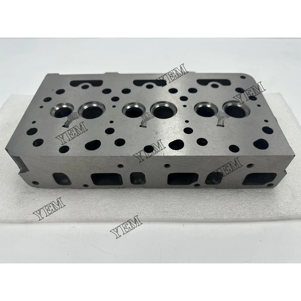 For Kubota D750 Cylinder Head Industrial Engine Parts 3