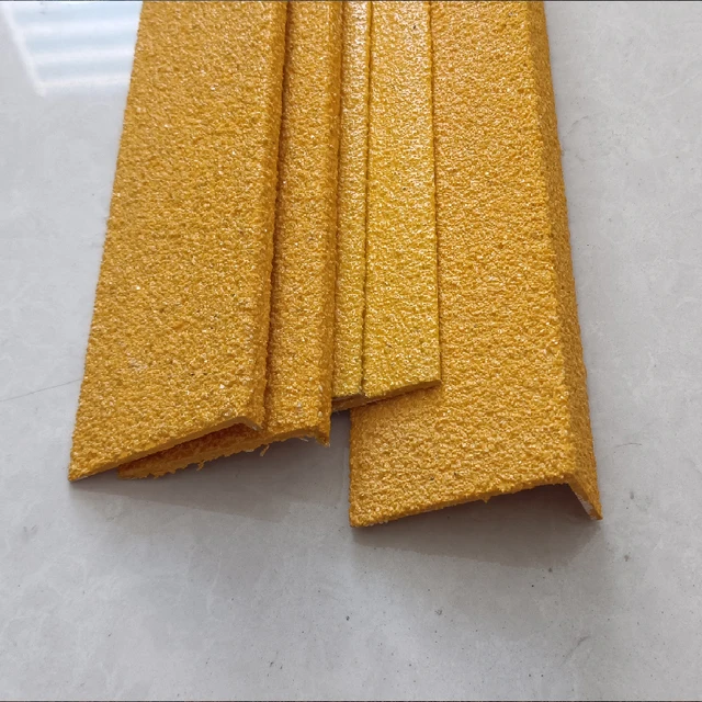 Anti-Corrosion Fiberglass Step Strips Component Slip Resistant FRP Grating Stair Treads