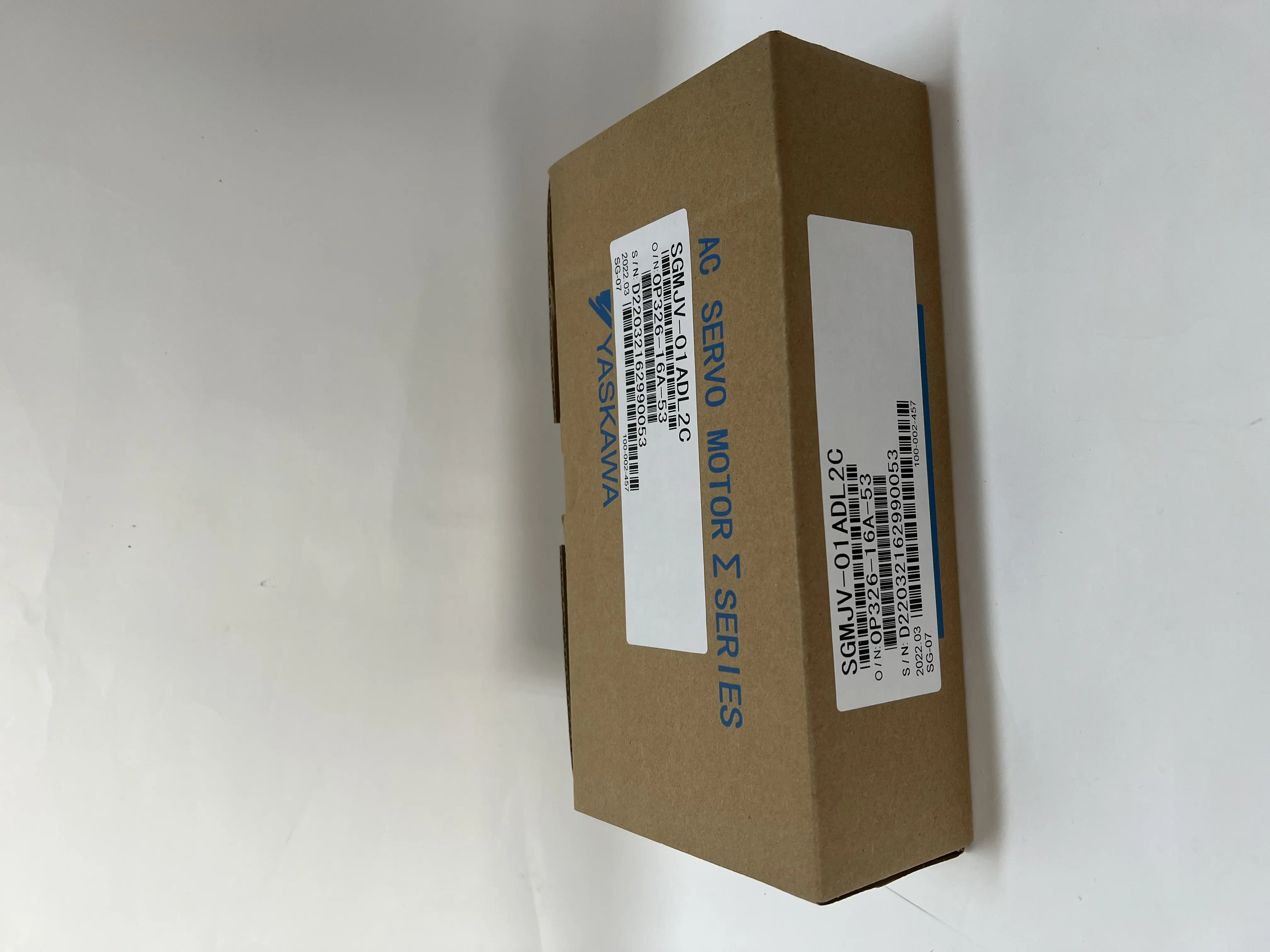 Yaskawa AC Servo Motor SGMJV-01ADL2C Yaskawa AC Servo Motor SGMJV-01ADL2C