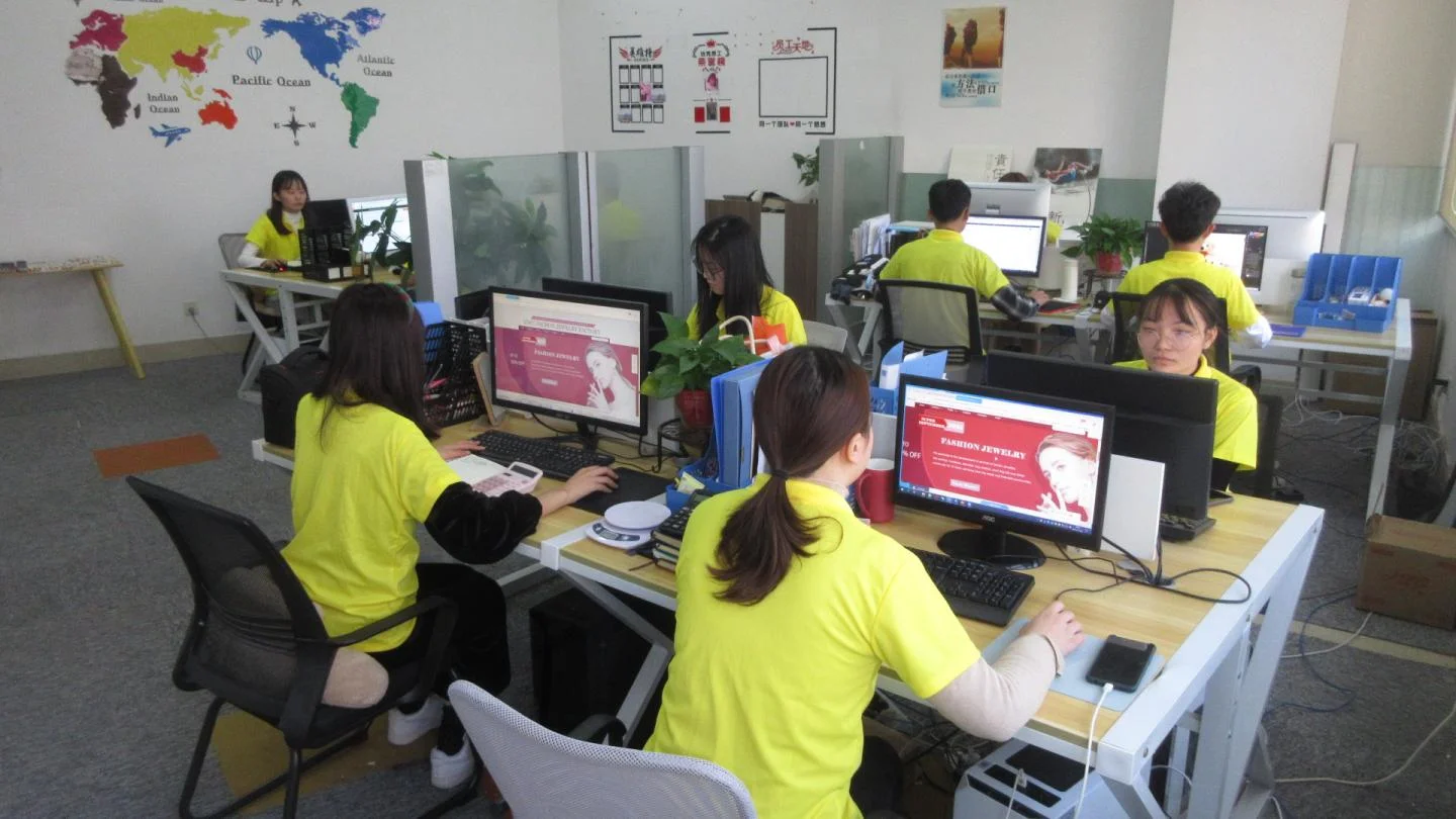 Yiwu Genya Ornaments Co., Ltd.
