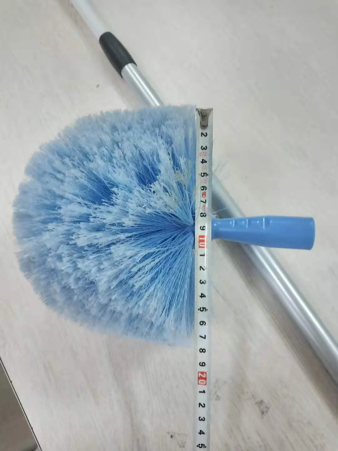 Microfiber Feather Long Handle Dusters for Dust and Cobweb Cleaning  All-Round Home Cleaning/car cleaning-C factory and manufacturers