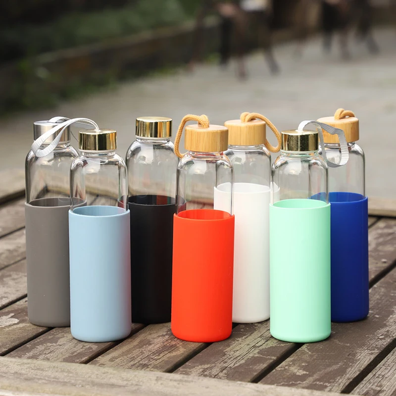 Glass bottle 550ml with bamboo lid