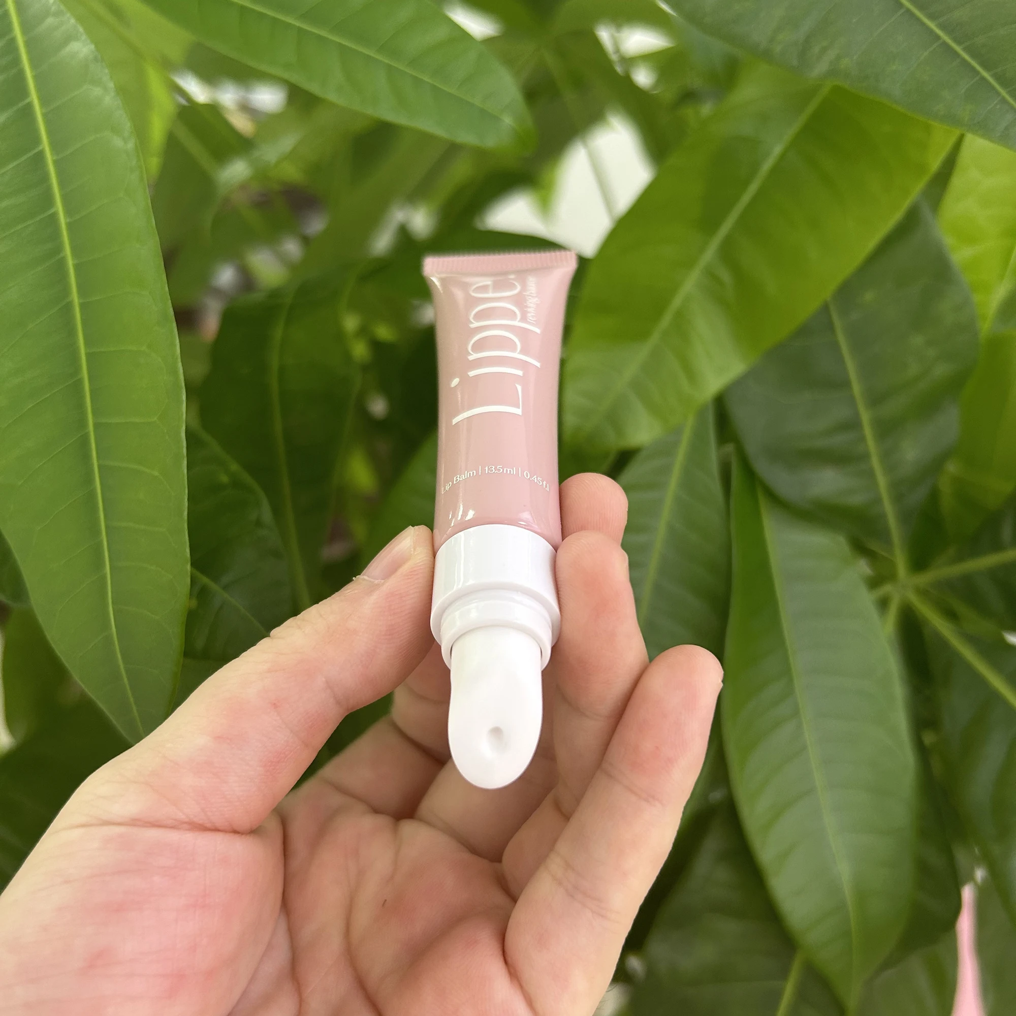 Customized 10ml 15ml Lip Balm Container Lipstick Eye Cream Tube