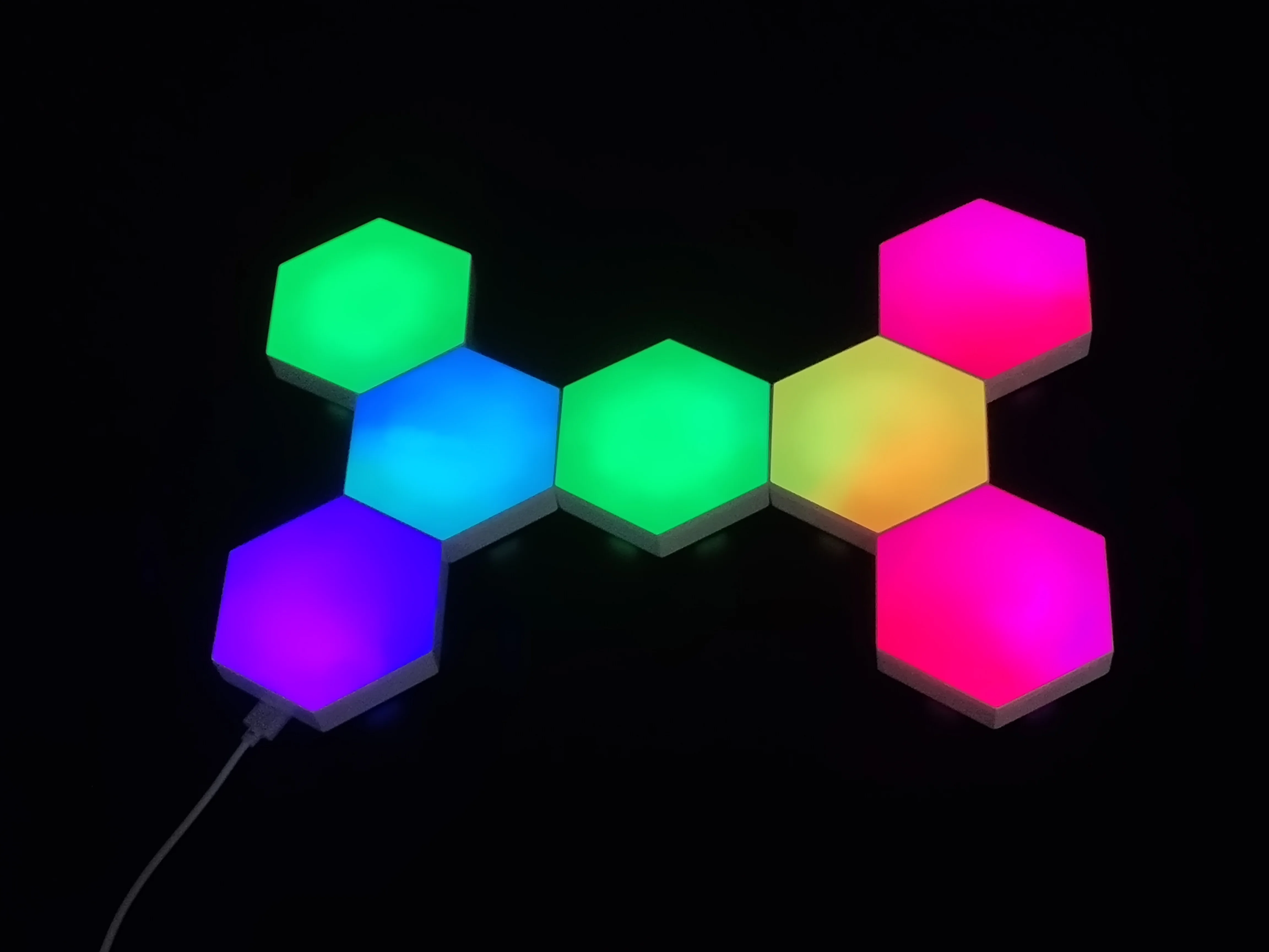 16 Million Colors DIY Geometry Splicing Hexagon Light RGBIC APP Control Music Sync LED Gaming Light Smart Wall Lamp