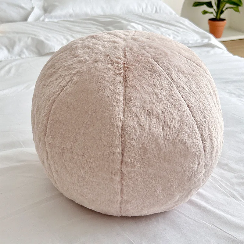 Wholesale New Design Soft Plush Rabbit Fur Round Cushion Hand Knitted Woven Cushion Home Decorative Sofa Pillow supplier