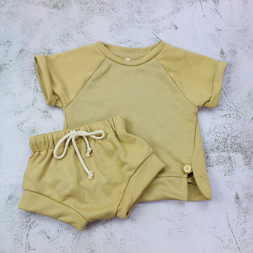 
2021 бутик изготовленным на заказ логосом, летний комплект из 2 предметов; Мягкая махровая из махровой ткани для мальчиков; Комплект одежды для мальчиков 