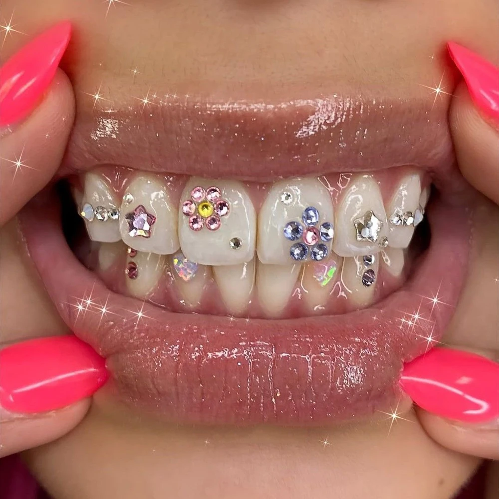 Professional Tooth Gem Training Kit Crystal Light Cure Teeth Gem Whitening Diy Tooth Gem aperçu 6