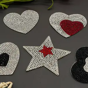 Custom Women Heart Star Shape Rhinestone Breast Sticker Adhesive Crystal Sexy Pasties Reusable Nipple Cover in Different Pattern
