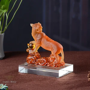 SAINT-VIEW Crystal Liuli Office Gift Livingroom Animal Custom Decoration Zodiac Tiger Bull Mouse Statuary