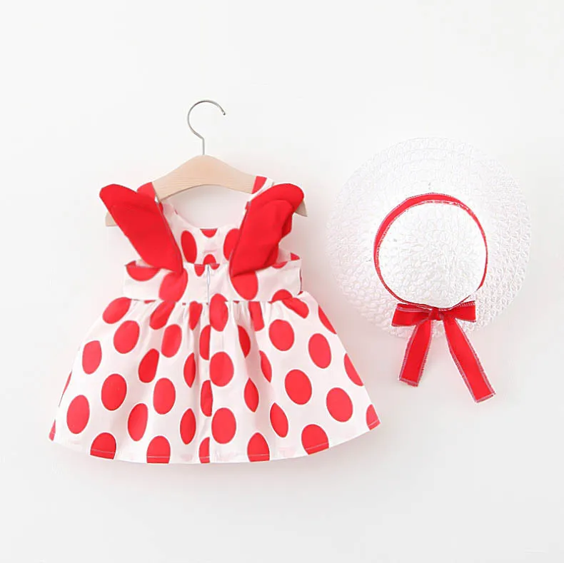 Summer new girls big dot wings princess dress send hat beach skirt