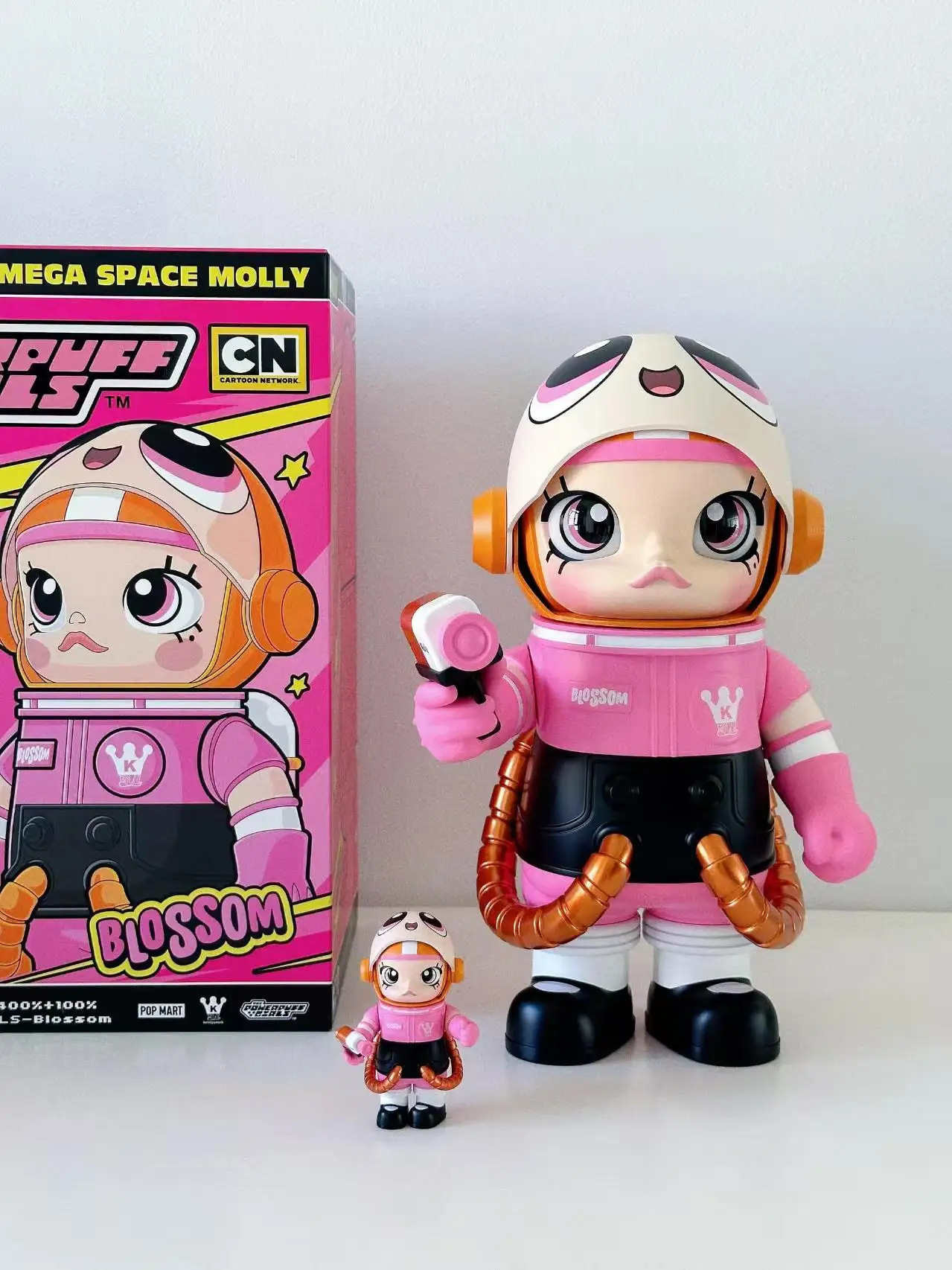 その他 MEGA SPACE MOLLY 400%+100% BLOSSOM MEGA SPACE MOLLY 400%+100% The Powerful Girls Blossom 2024 LIMITED