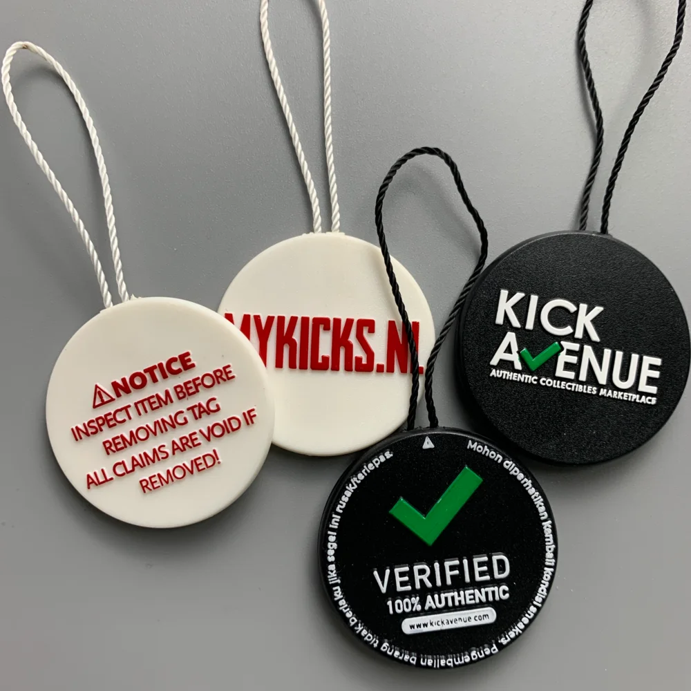 Custom Embossed Logo Plastic Tags Cord Loop Lock Black Hang Tag Seal
