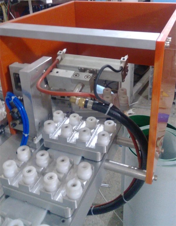 Automatic 4 Color Multicolor Bottle Water Plastic Aluminum Caps Pad Printer Printing Machine