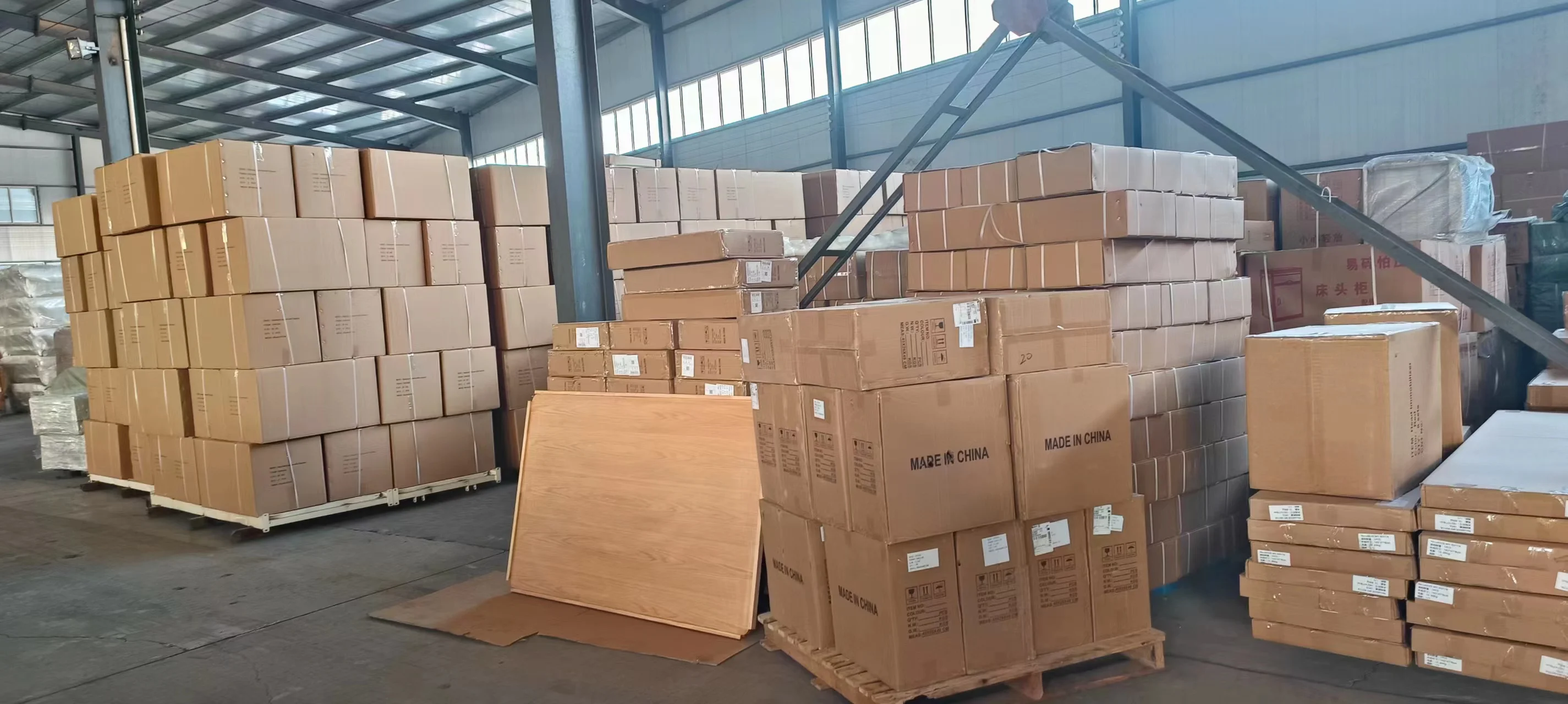 Manual Flipping Full Curve Nursing Bed With Stool Hole Folding