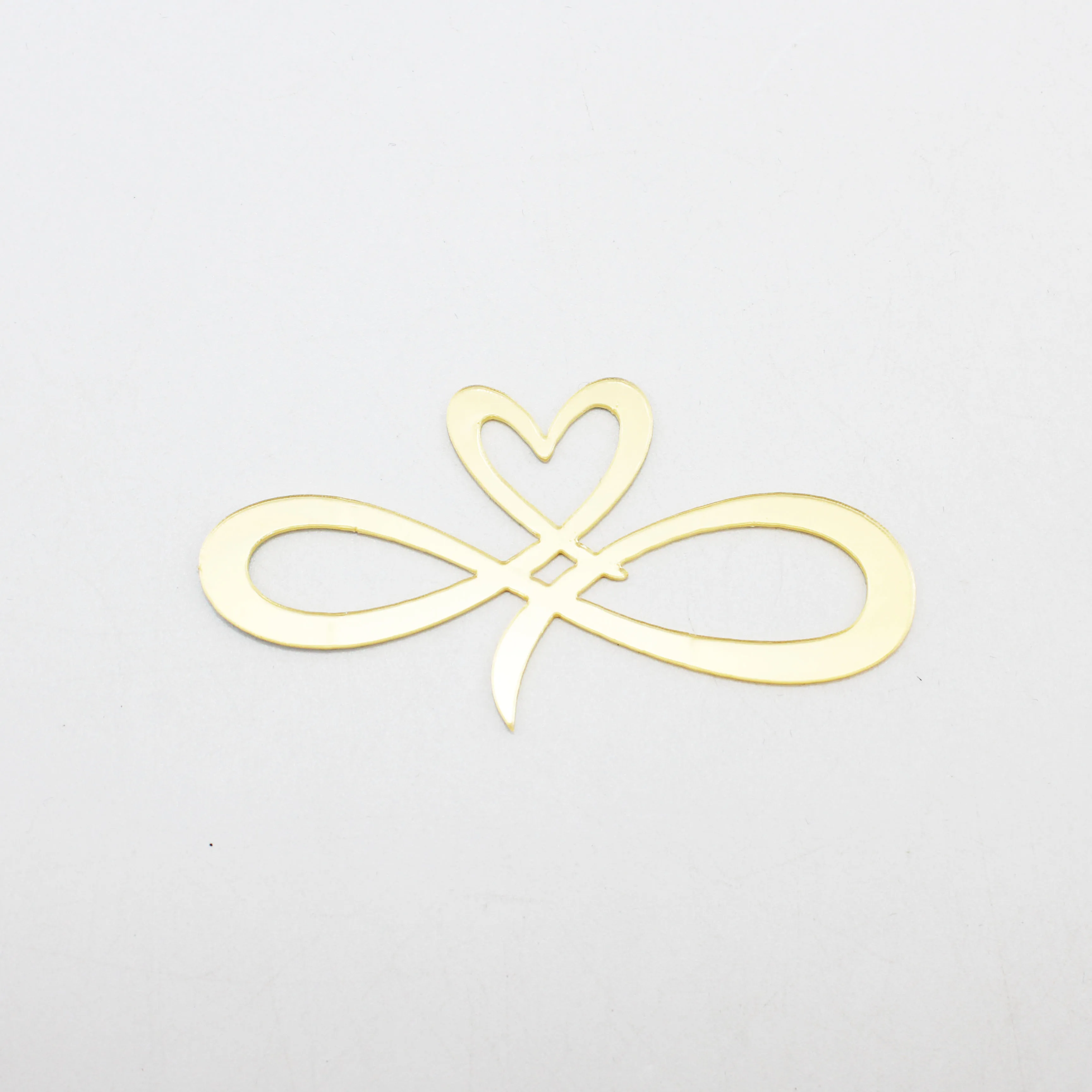 Ychon Custom Cake Topper Gold Heart Shape Acrylic Cake Topper Valentine's Day love Acrylic Cupcake Toppers Decoration