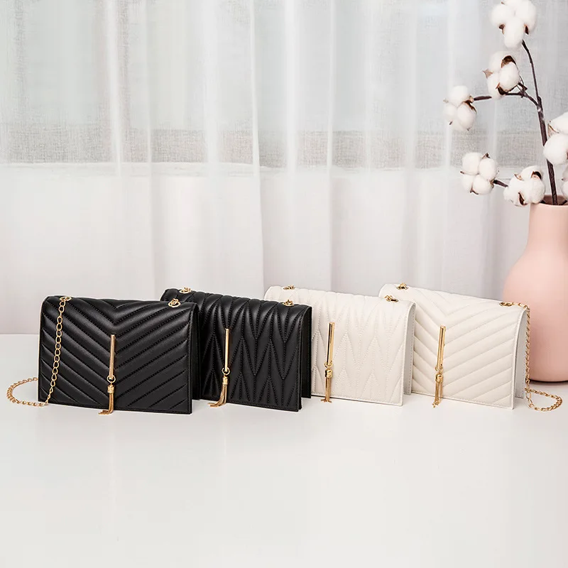 2025 Ladies Handbags Handbags Fashion Women's Bags Korean Crossbody Small square Bag V Grain Compression Lattice Pillow Bag