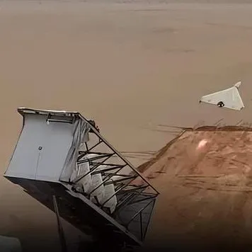 Двухцилиндровый Горизонтально оппозитный двухтактный бензиновый двигатель с жидкостным охлаждением Модель самолета 275cc