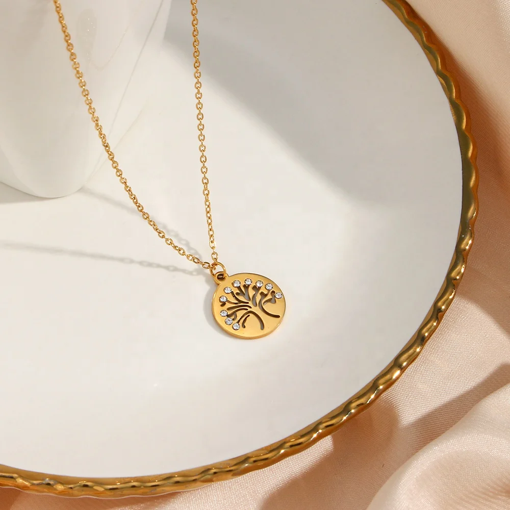 Collana con ciondolo a forma di clavicola con albero della va cavo