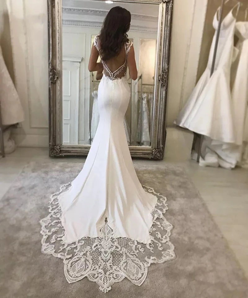 FA265 Charming Deep V-Neck Mermaid Wedding Dresses Lace Appliques Backless  Formal Satin Bridal Gown Long Sweep Train