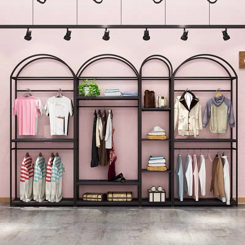 Exhibidor de ropa de marca famosa para hombres, muebles de tienda de ropa  con soporte de exhibición