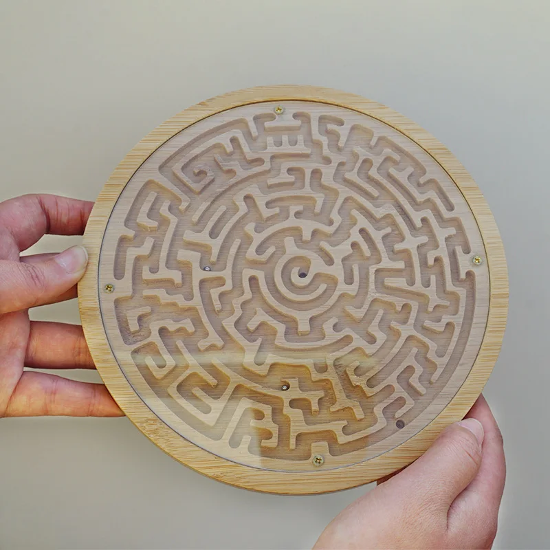 Wooden round maze game children‘s concentration training game intelligence development maze toy