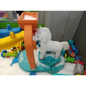 New Arrival Big Sand Bucket Toys Running Horse Model Beach Sand Toys Kit HDPE Material Safe for Kids 1 Year Warranty Zhongyi