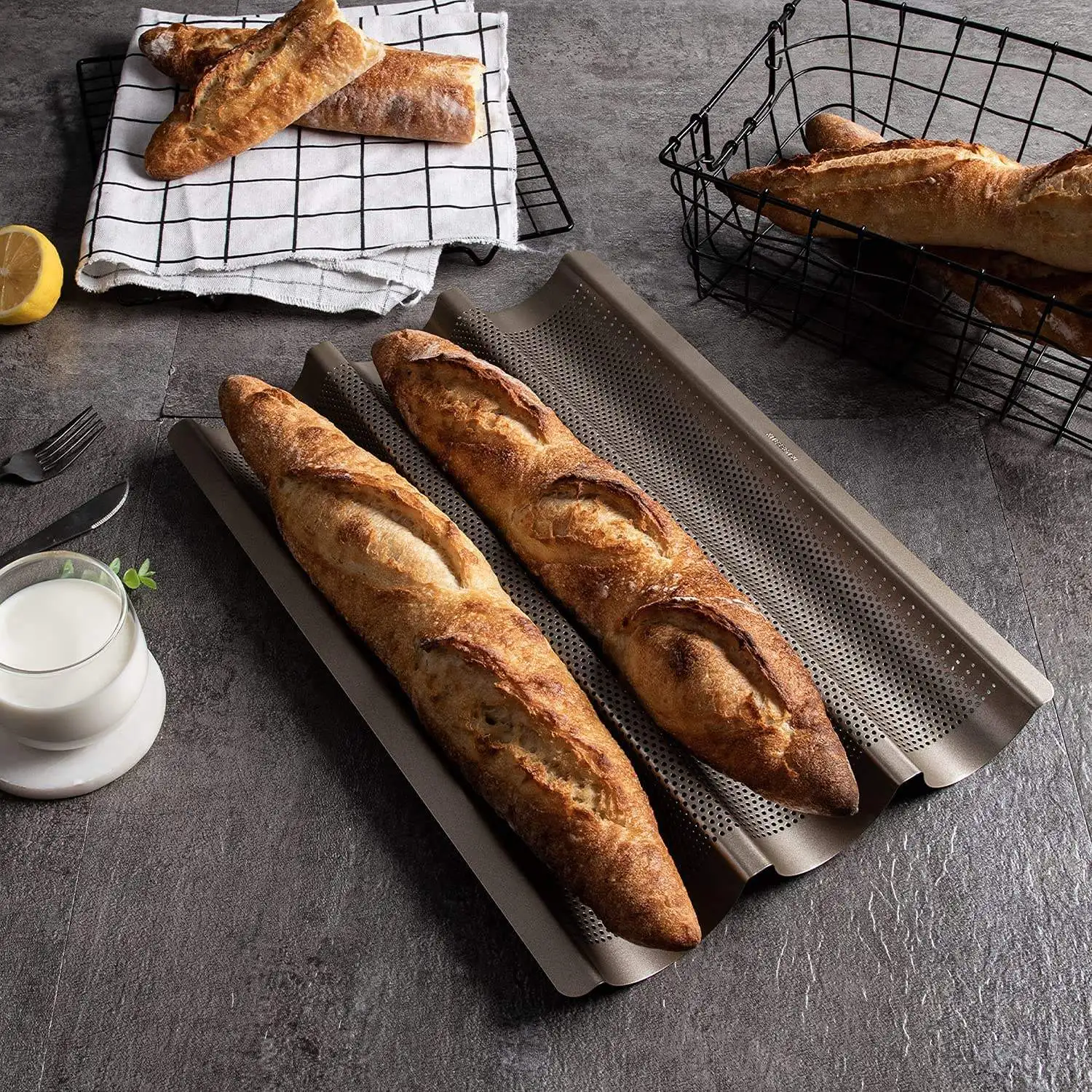 Stainless Steel Baguette Pan Baguettes Long French Bread Baking Perforated Tray 3 Slots Baguettes Long French Bread Baking Pan