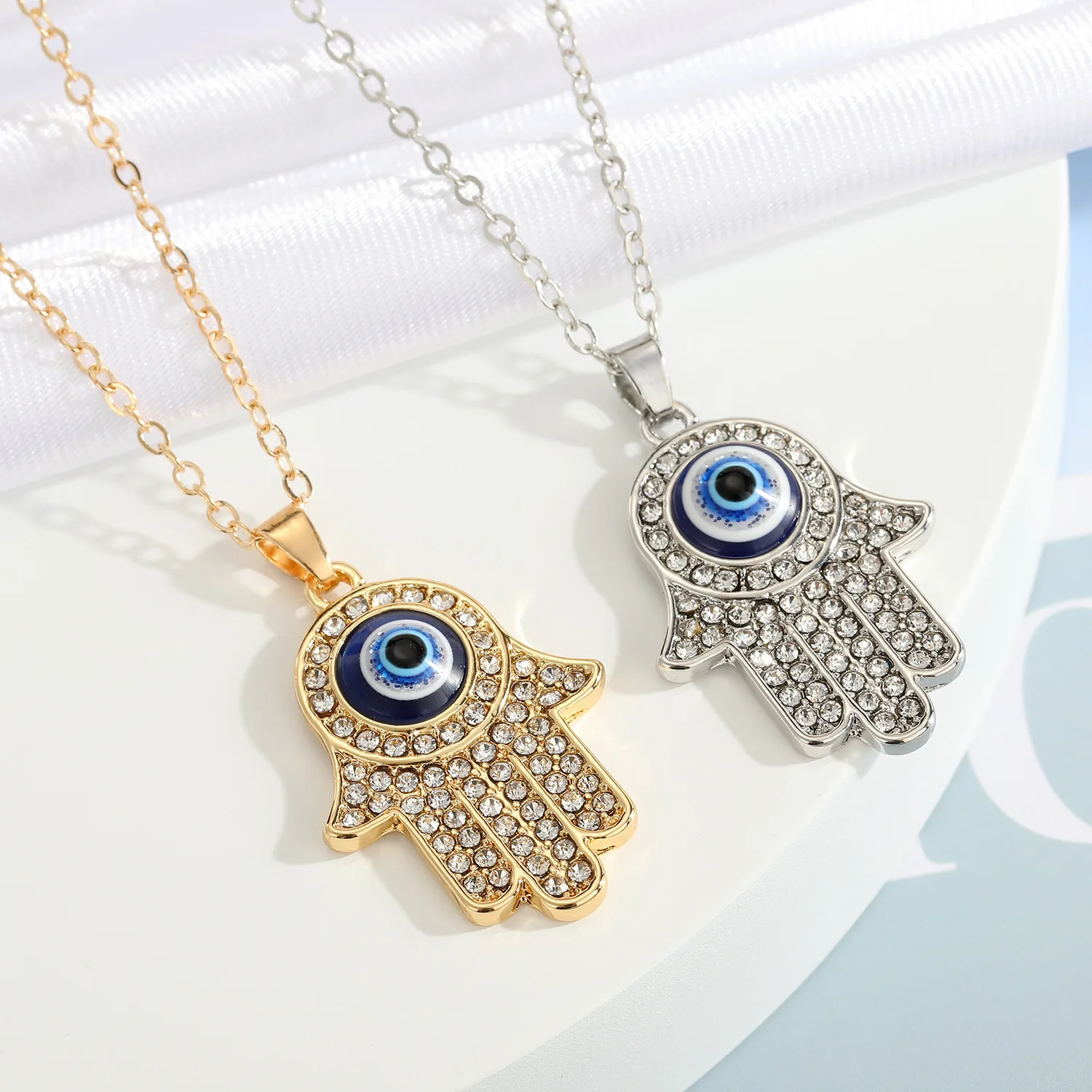 TOLOWOBK BTS Kpop - Collana con ciondolo a forma di cuore con dita in argento, regalo per fan di K-pop, regalo per concerti, San Valentino, compleanno, per fidanzata, mamma, figlia, sorella, moglie