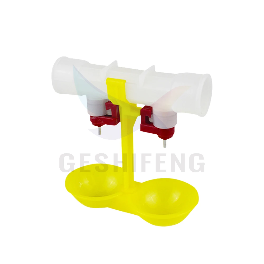 Пьющая чашка для курицы