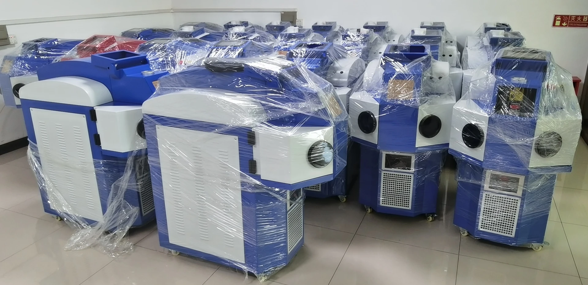 Riselaser 200W Stainless Steel New Laser Welders Metal Soldering Machine Gold and Silver Jewelry Laser Spot Welding Machine