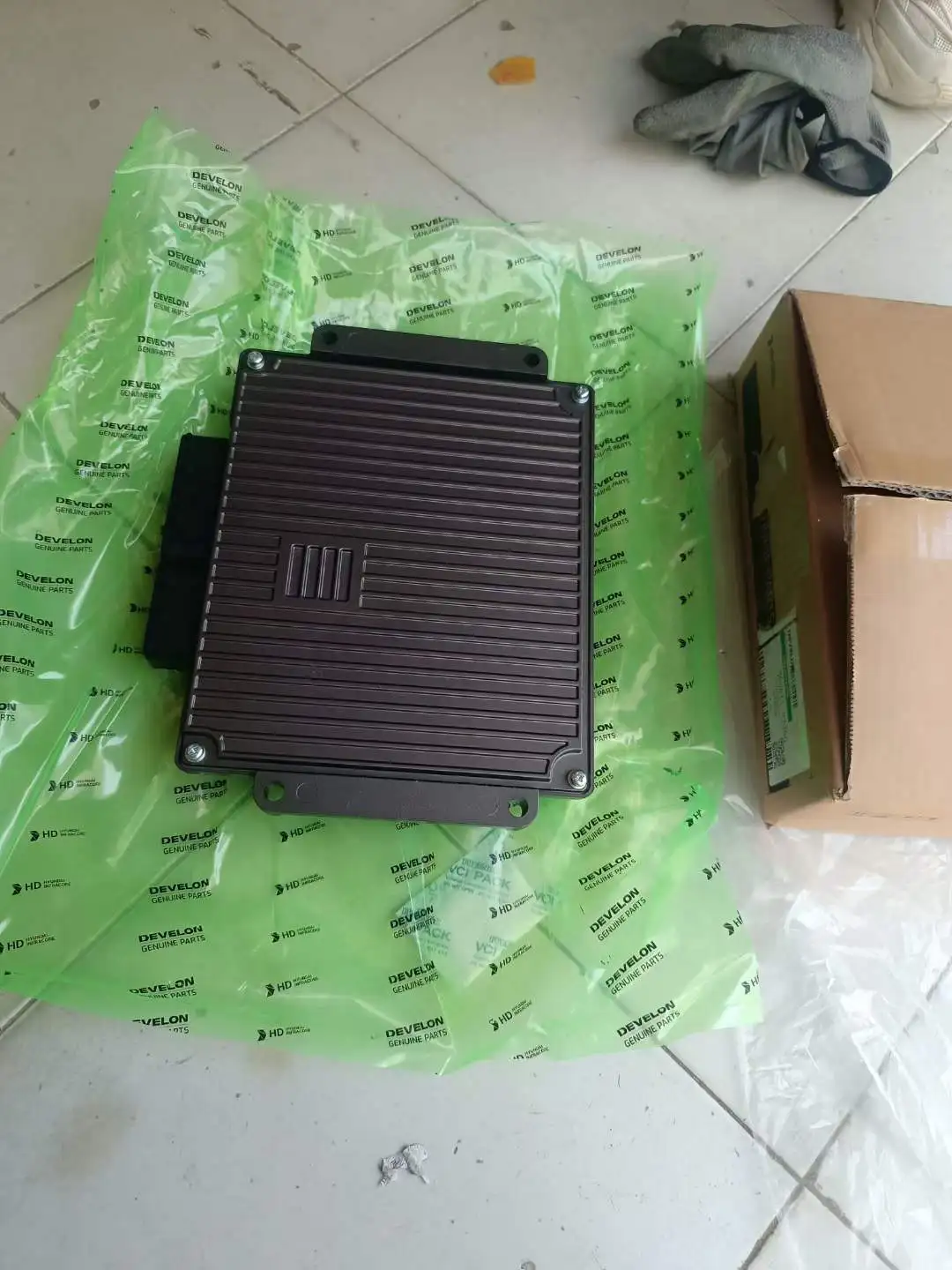 DX225LCA DX225LCA-7M EPOS 300611-02386 Doosan Develon  Electric Injection Controller Original Control Unit ECU ECM Module