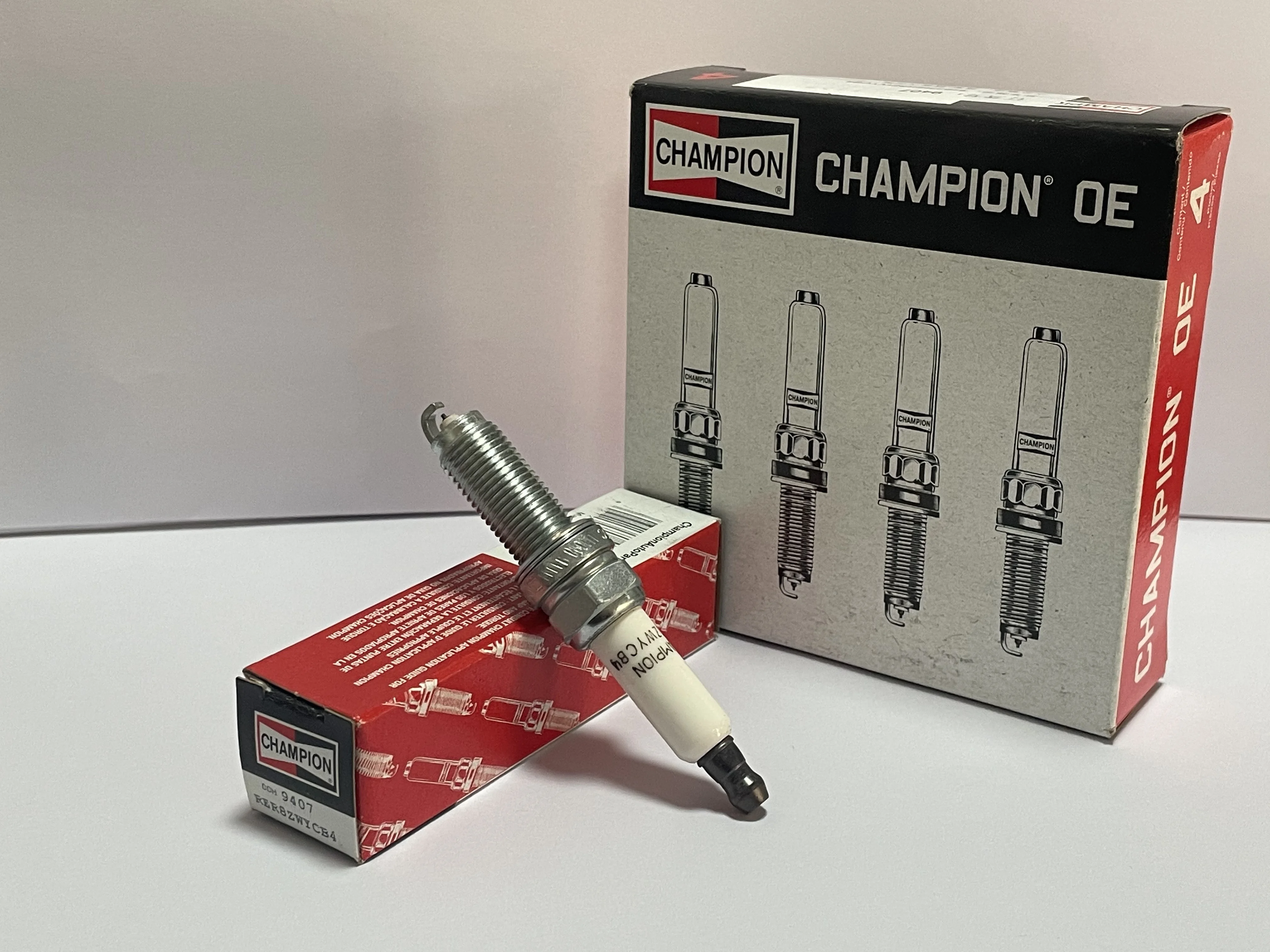 Champion Spark Plug 9407 Pajero Io 4g93 volvo V40 T5 Spark Plugs