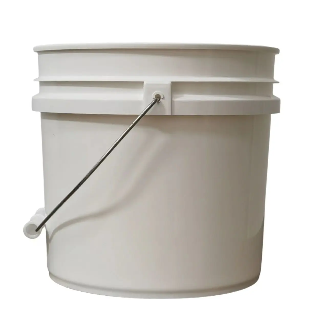 1 Gallon Ice Cream Buckets With Lids 135 oz White Round Plastic Bucket Food Storage Containers Cocktail Rum Buckets