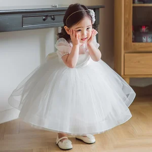 Fluffy Pearl and Diamond Decoration Mesh Yarn Birthday Dresses for Girls Bow Puffed Sleeves Flower Girls Dresses for Wedding