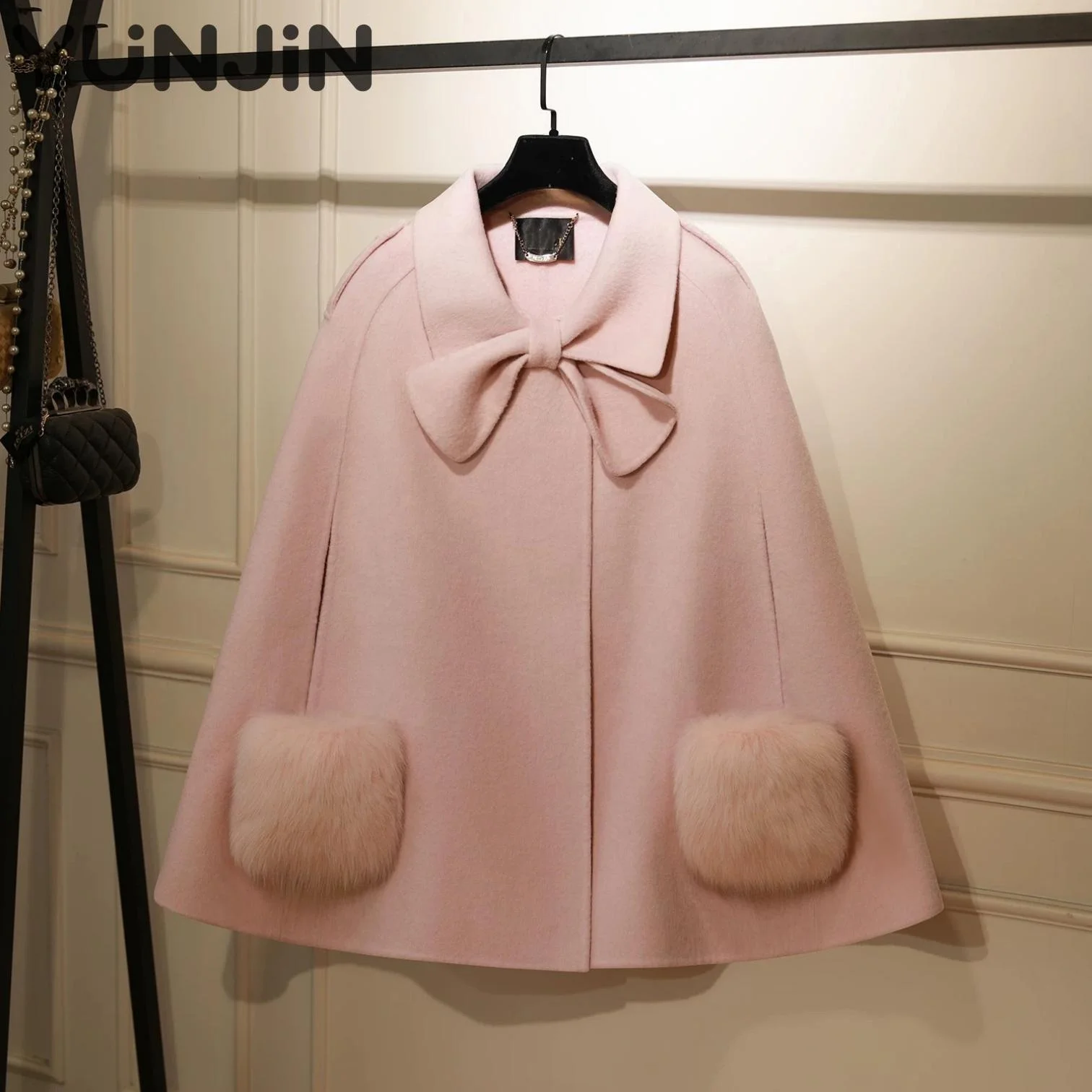 Luxury Women's Real fox Fur Pocket Fashion Wool