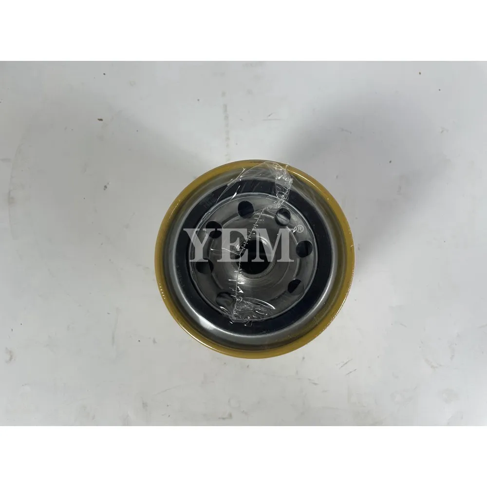 Hot Selling Diesel Engine Spare Parts D1503 Fuel Filter Fit for Kubota D1503 Engine 2