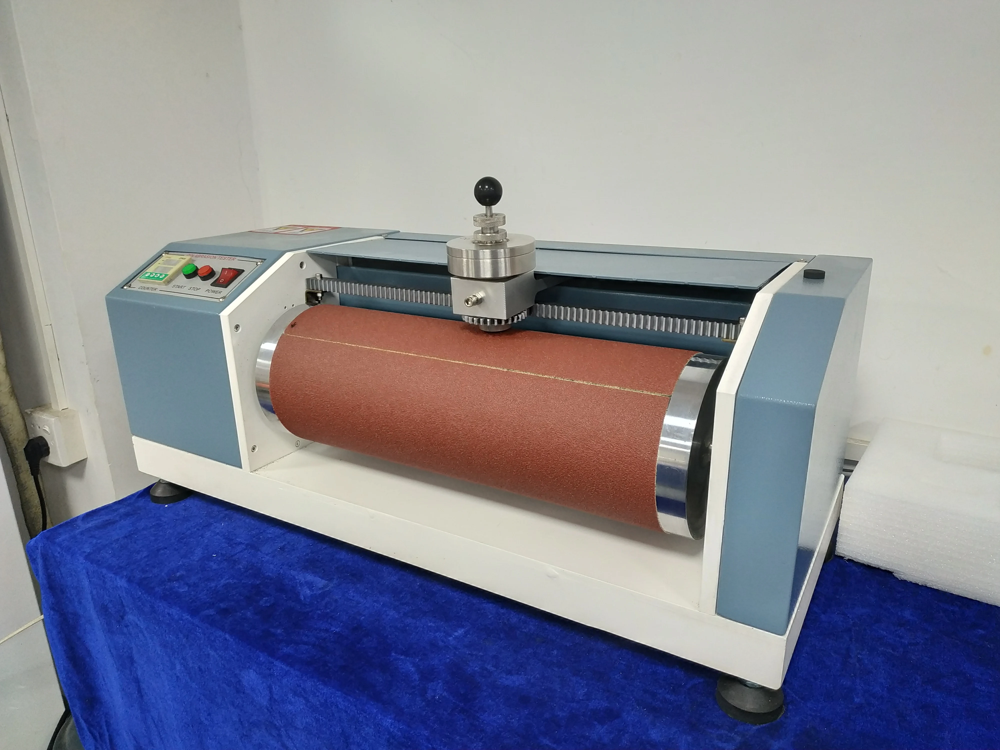 DIN DIN 53516 De Couro Sapatos de Sola de Borracha Desgaste por Abrasão  Testing Machine, image size:4000x3000