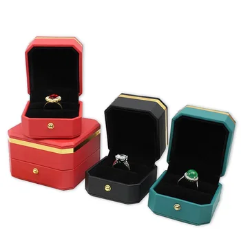 High-grade octagonal pu leather jewelry box gold buckle ring pendant jewelry box gold edge bracelet necklace box wholesale
