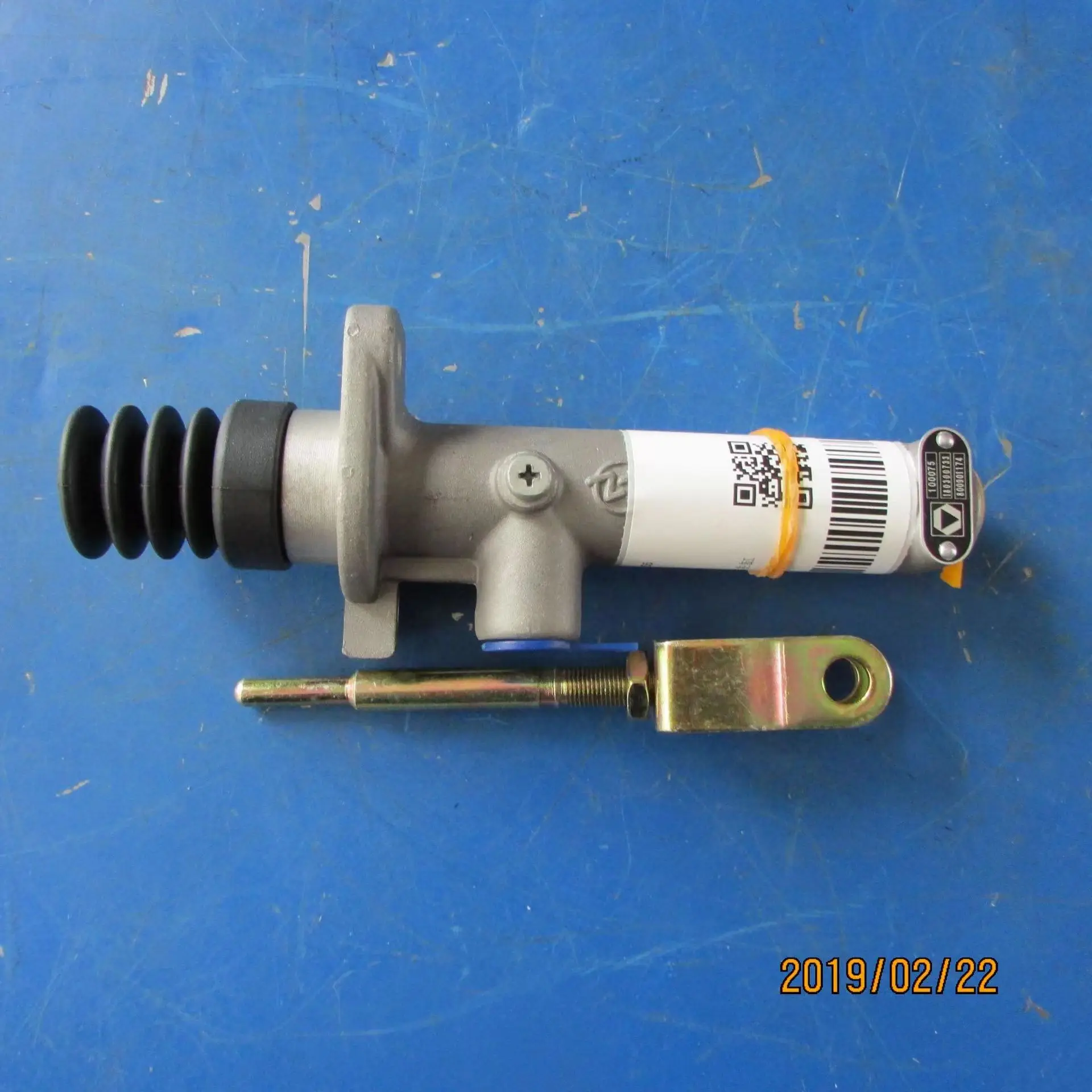 XP163 Road Roller Spare Parts - JY-T4 Clutch Master Cylinder 800901174