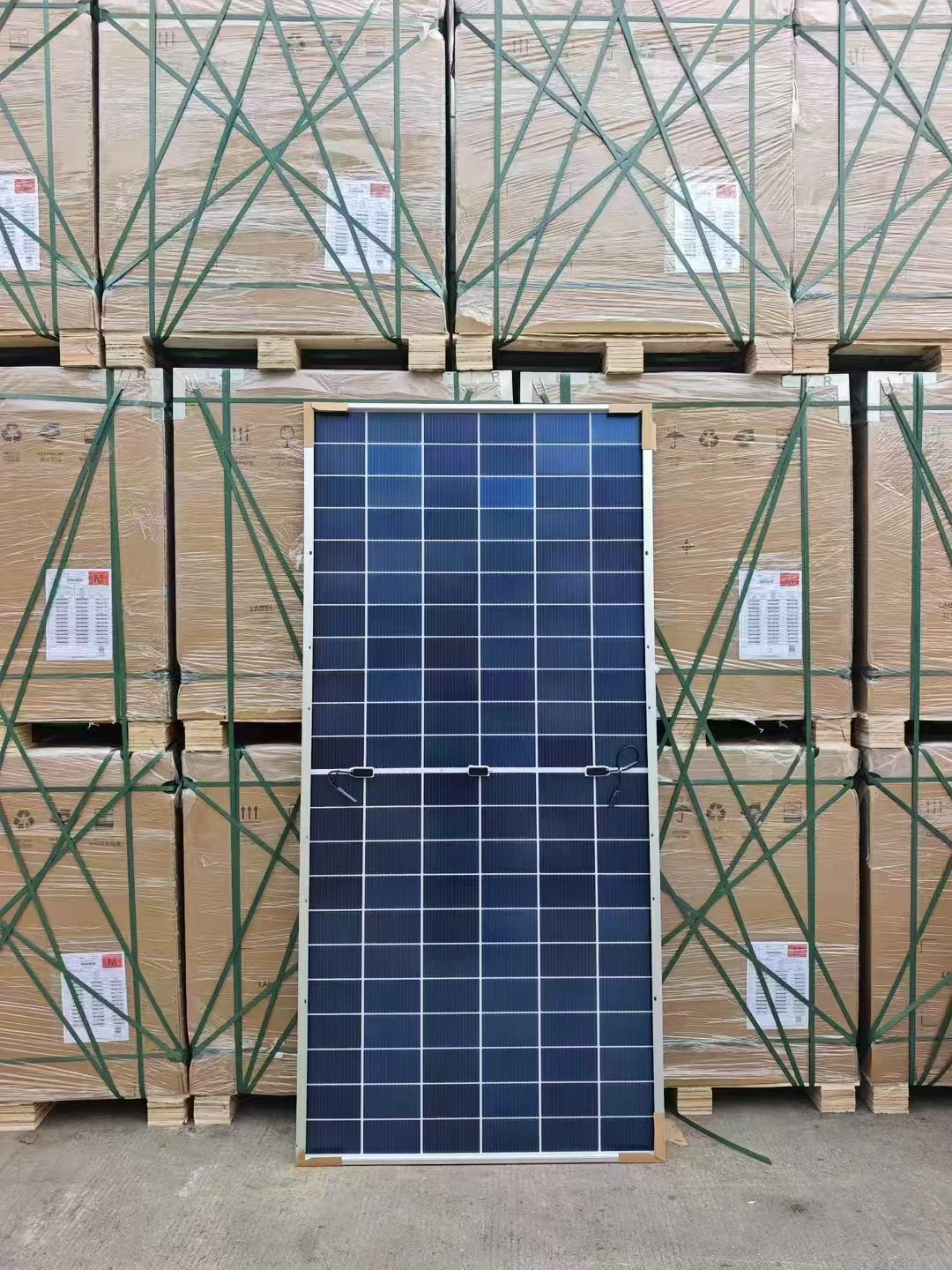 Longi LR8-66HYD-640M - 660W Mono Solar Panel for Power Systems