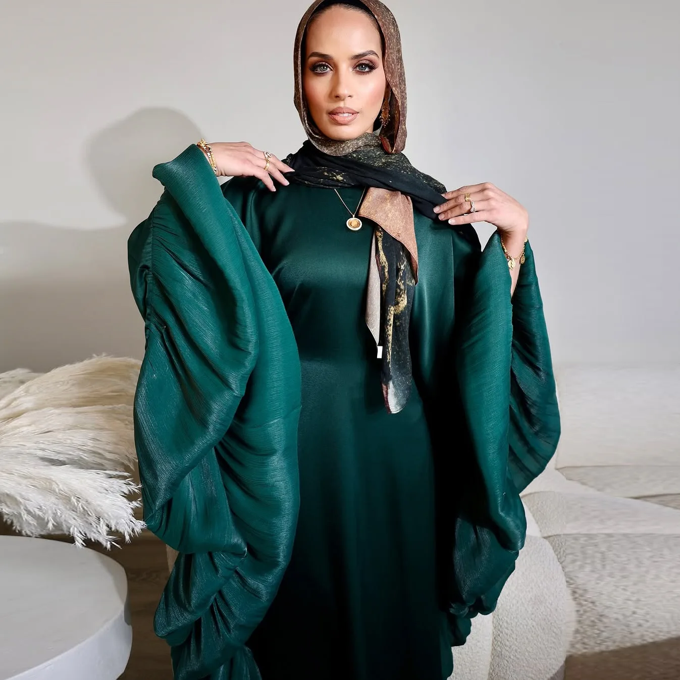 satin islamic dress High Quality Satin Muslim Wedding Dress A Line Garden Bride Gown