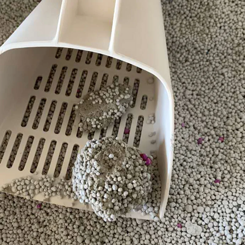 キティ エミリーペットラブサンドキャットグローバルクランピングベントナイト粘土キャットリッター砂と活性炭 Buy Cat Litter