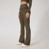 Green-flare leggings