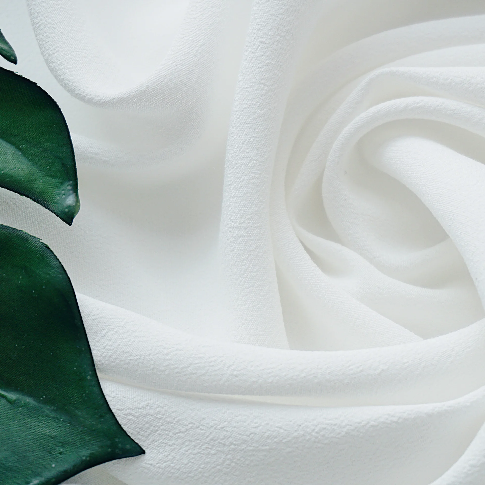 Популярная 100% тканая 120D * 30R вискозная ткань из Тайланда