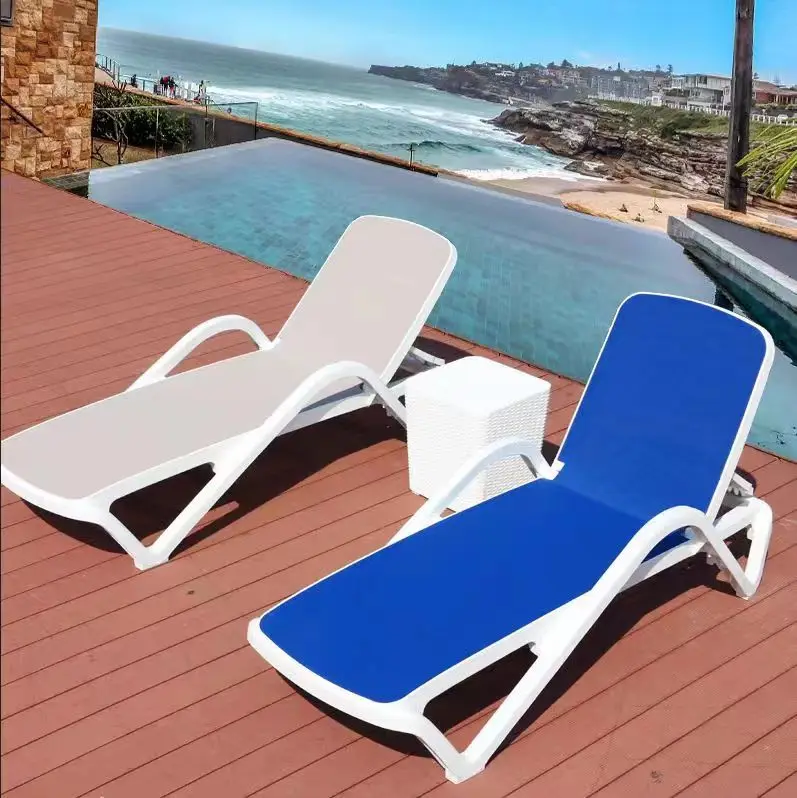 Sun Lounger Folding Lounge Chair Plastic Swimming Pool White