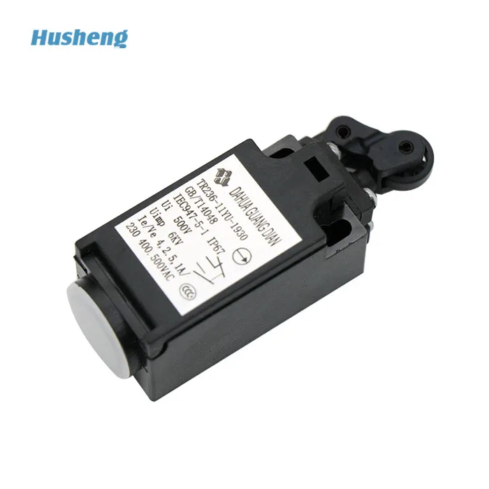 Switch ラヴアールキス Hazard Switch 8-97386922-1 8973869221 for Isuzu Engine 6HK1