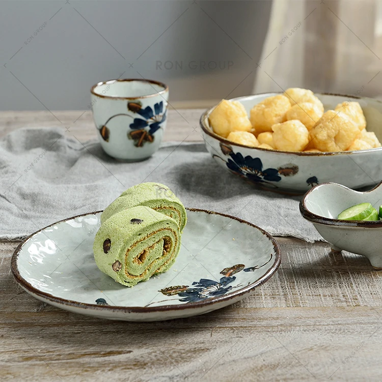 Hot Sale Low MOQ Japanese Style Restaurant Household Hotel Hand Painted Porcelain Milk Water Tea Cups Ceramic Mug Without Handle