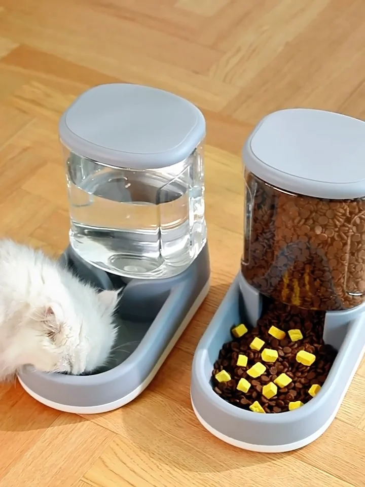thumbnail image 2 of Gravity Pet Feeder & Water Dispenser Set - Automatic Food And Water Bowls For Dogs And Cats (Large Size) 2 of 12